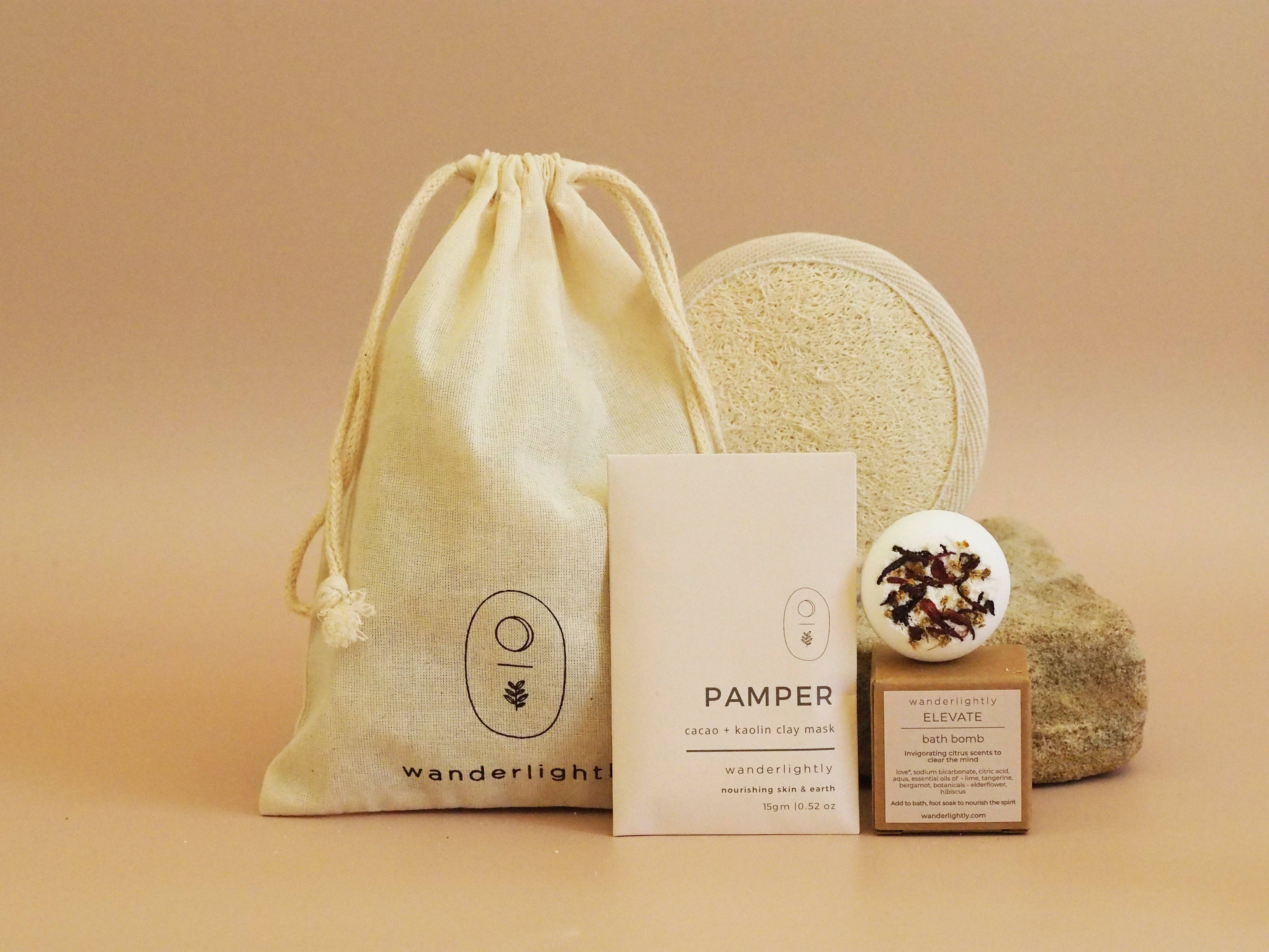 Wanderlightly - Wholesale Bath & Body Set - Mini Spa Hamper4