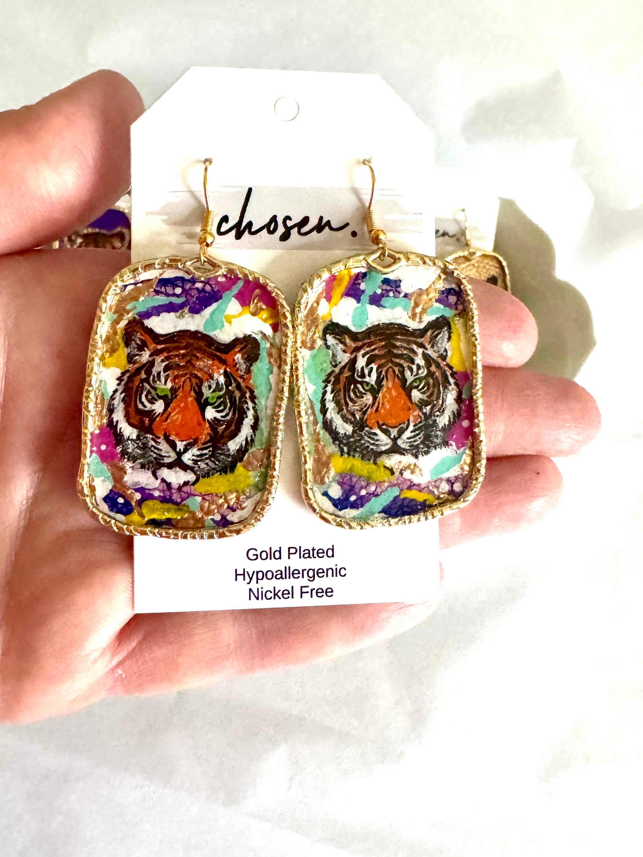 Chosen – wholesale Hängande örhängen – Tiger Town handmålade läderörhängen1