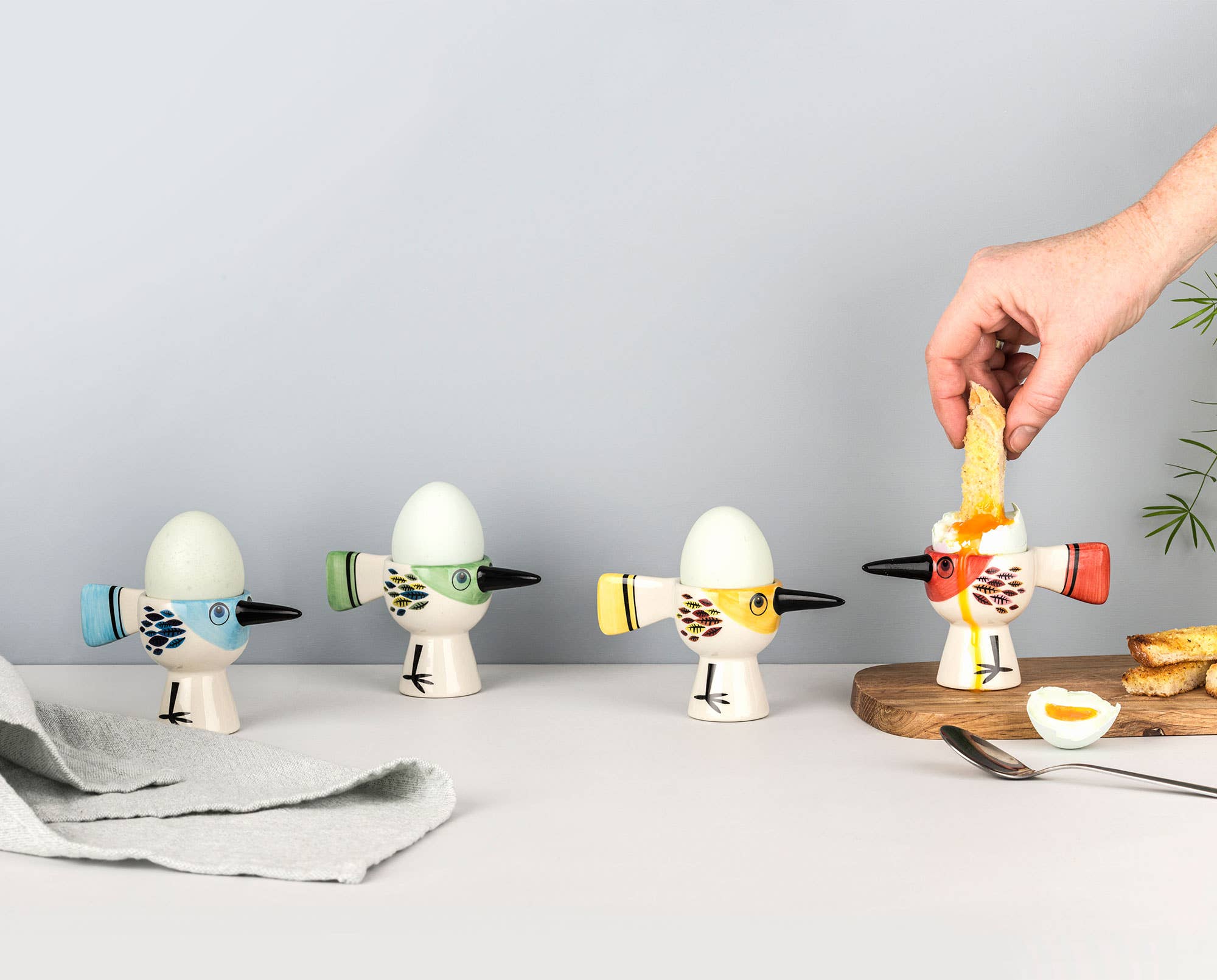 Hannah Turner Ltd - Wholesale Egg Cup/Holder - Red Bird Egg Cup1