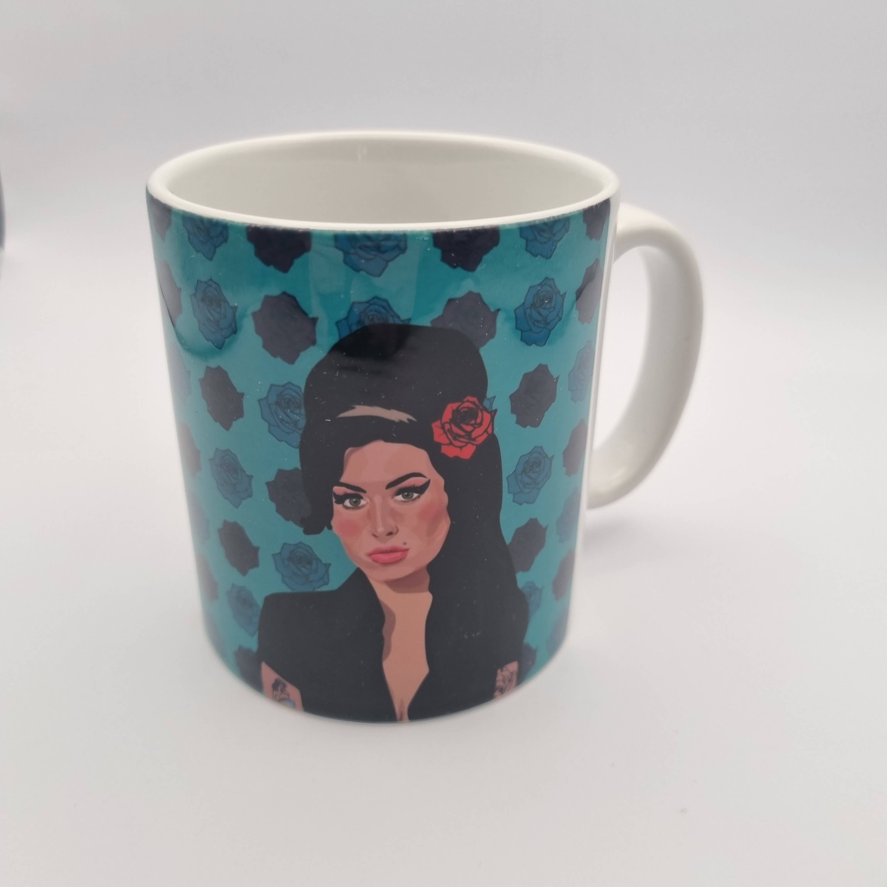 Sabi Koz - Wholesale Coffee Mug - Amy Winehouse Mug - Blue Roses4