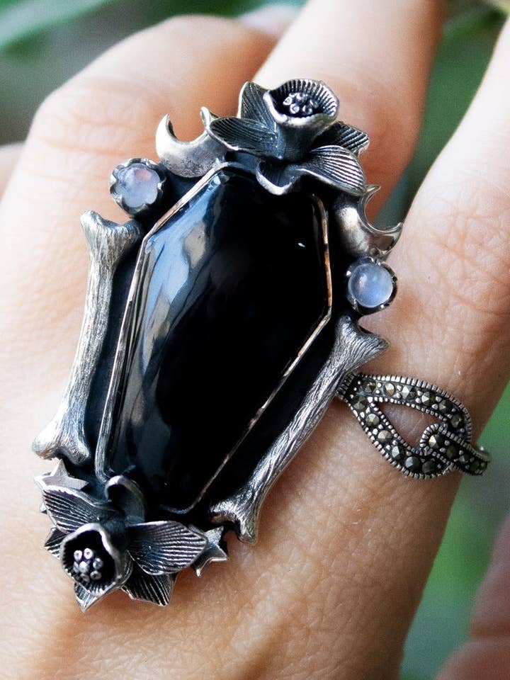 Kist Zwarte Onyx Ring, AR-6909 voor wholesale door Ambra Jewels