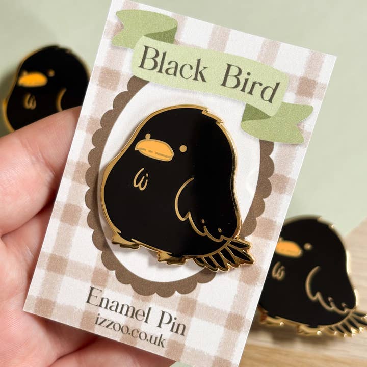 Sort fugl emalje pin for engroshandel hos izzoo