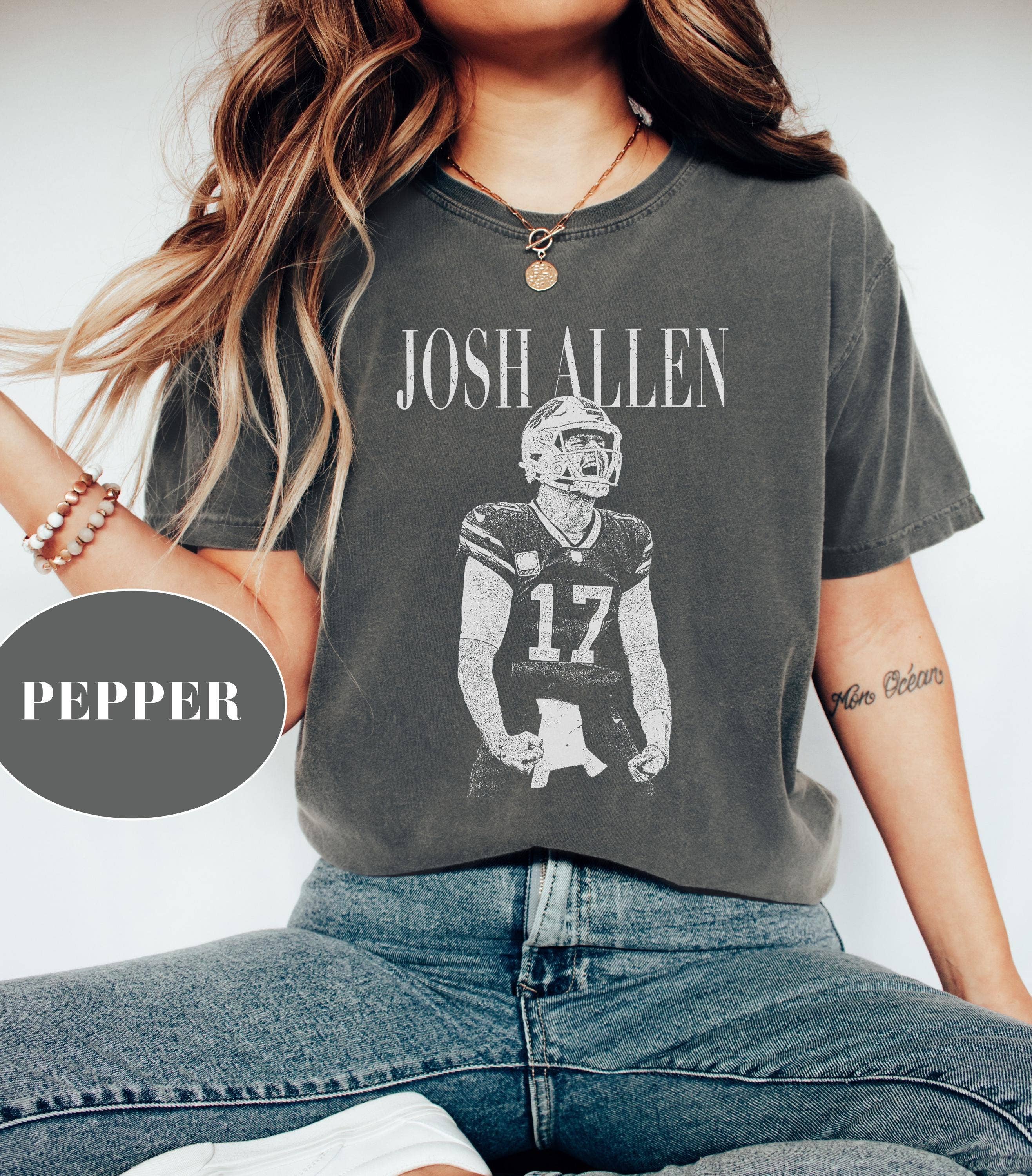 TheKingShirt - Wholesale Graphic Sweatshirt - Women's - Vintage Josh Allen Buffalo Football Retro Tee0