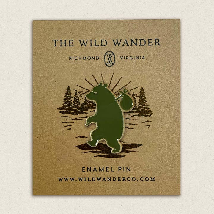 Épinglette Wander Bear pour la vente par The Wild Wander