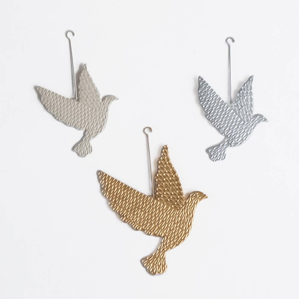 shesay - Wholesale Ornament - Decorate or add embossed tin ornament pigeon3