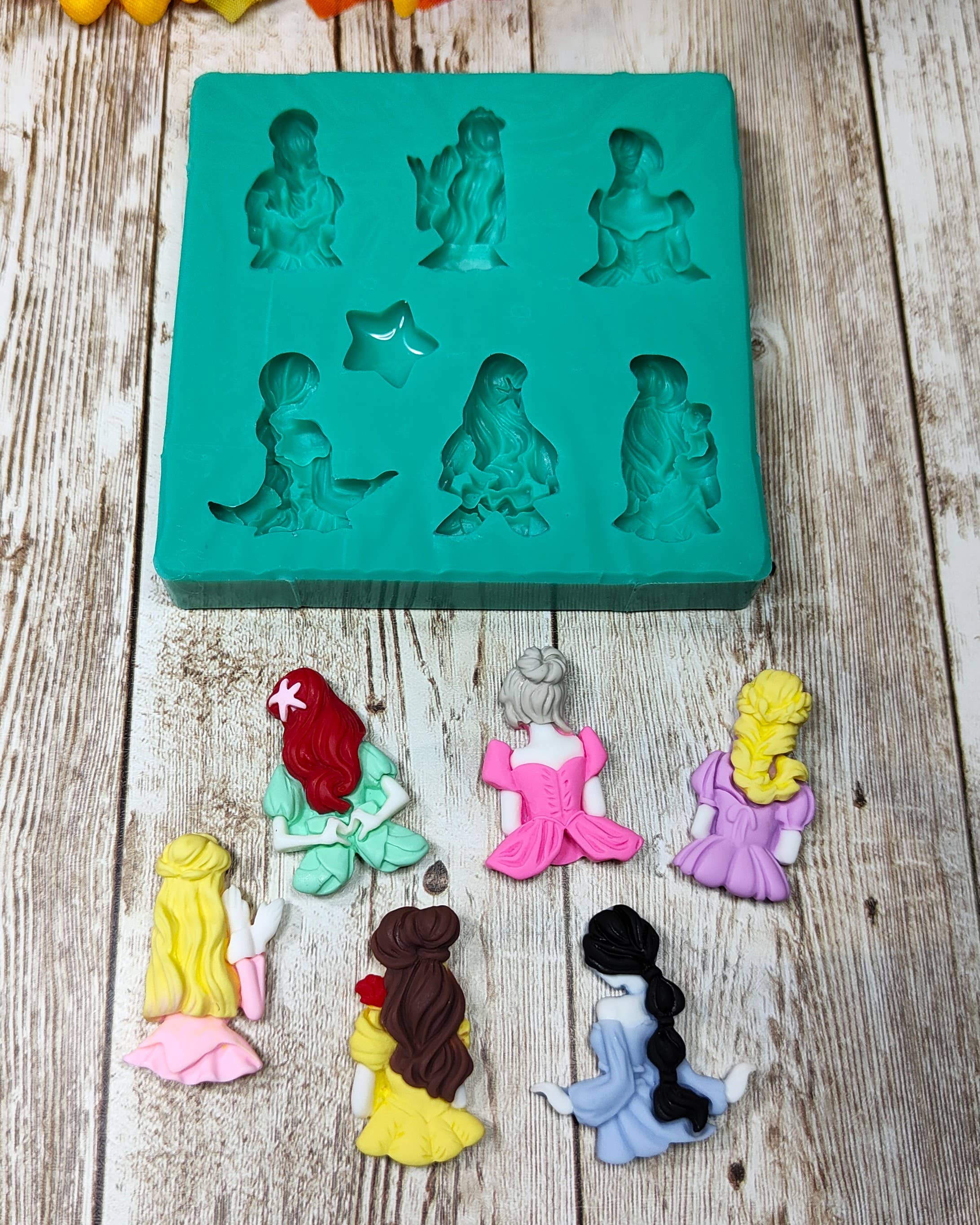 Serena Creazione di Serena Stampone – wholesale DIY-pysselkit – Princessformar i silikon, 6 delar, 3 cm för resin och gips4