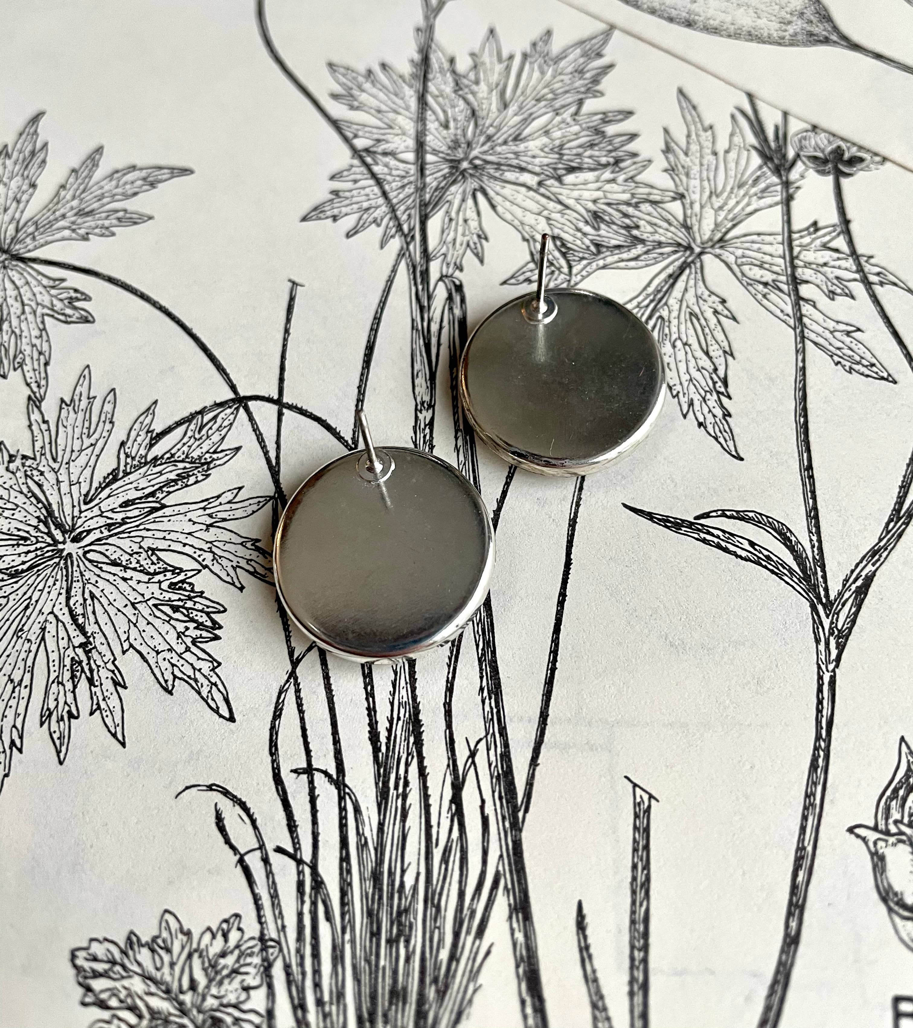 joeyfivecents - Wholesale Stud/Post Earrings - Studs - extra large, black & white, botanicals, garden5