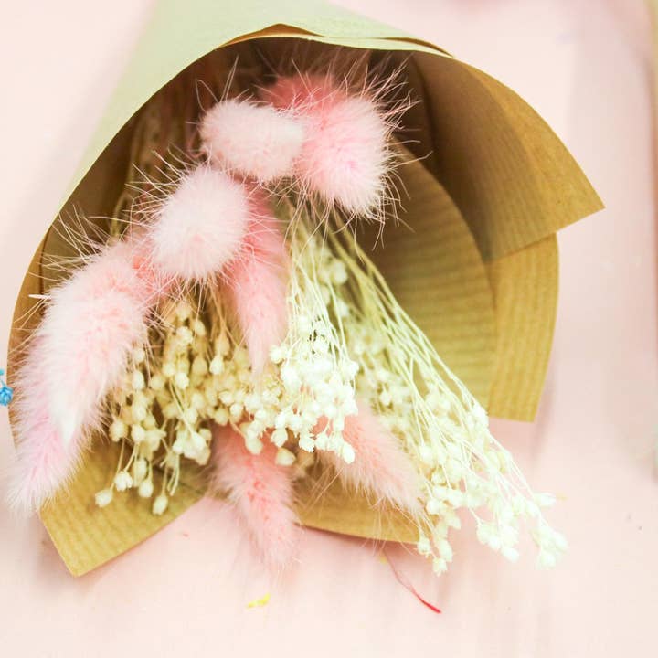 Wildestdreams.flowers - Wholesale Dried/Pressed Flowers - White & Baby Pink Dried Flower Posy,Bridesmaid Proposal Gift1