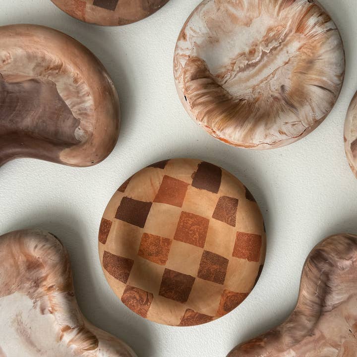Ivy Mane Shop - Wholesale Dish - Chunky checkered Dish