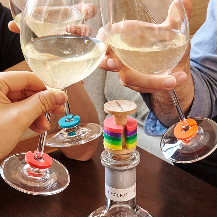 Kikkerland Design Inc - Wholesale Wine Stopper - Rainbow Wine Rings + Stopper