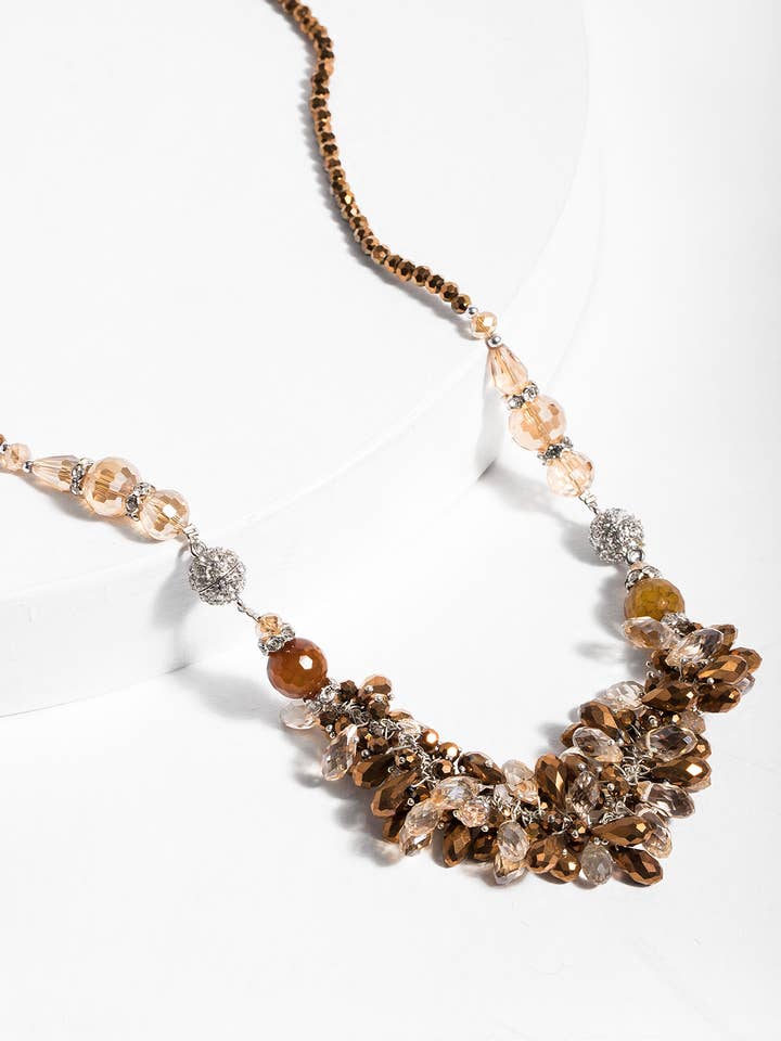 Collana convertibile con bocciolo di cristallo rimovibile per la vendita all'ingrosso da parte di SAACHI