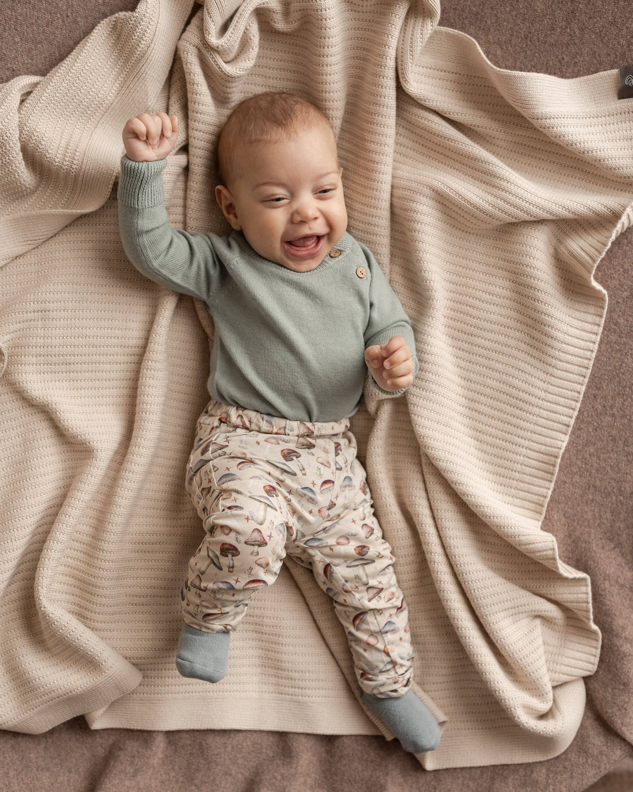 Regnfuld Mushroom leggings, baby for wholesale on Faire5