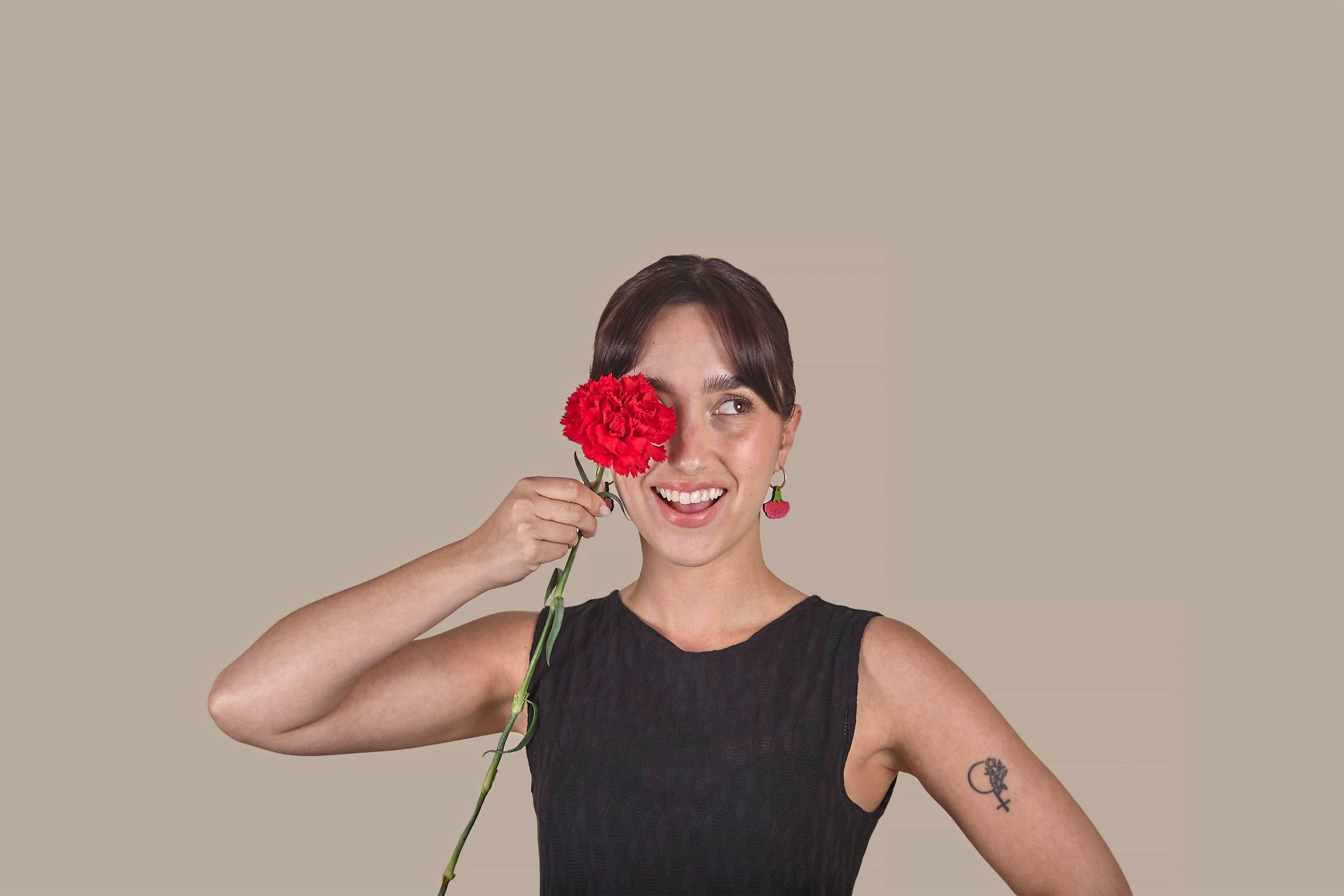 Materia Rica ☀️ - Wholesale Dangle Earrings - Dancing Carnation Earrings3