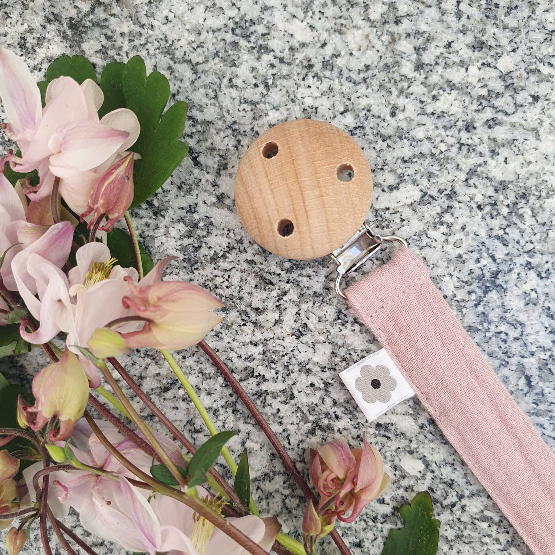 Summerville organic - Wholesale Pacifier Clip - Baby - Organic Pacifier Clip Muslin Pale Mauve5