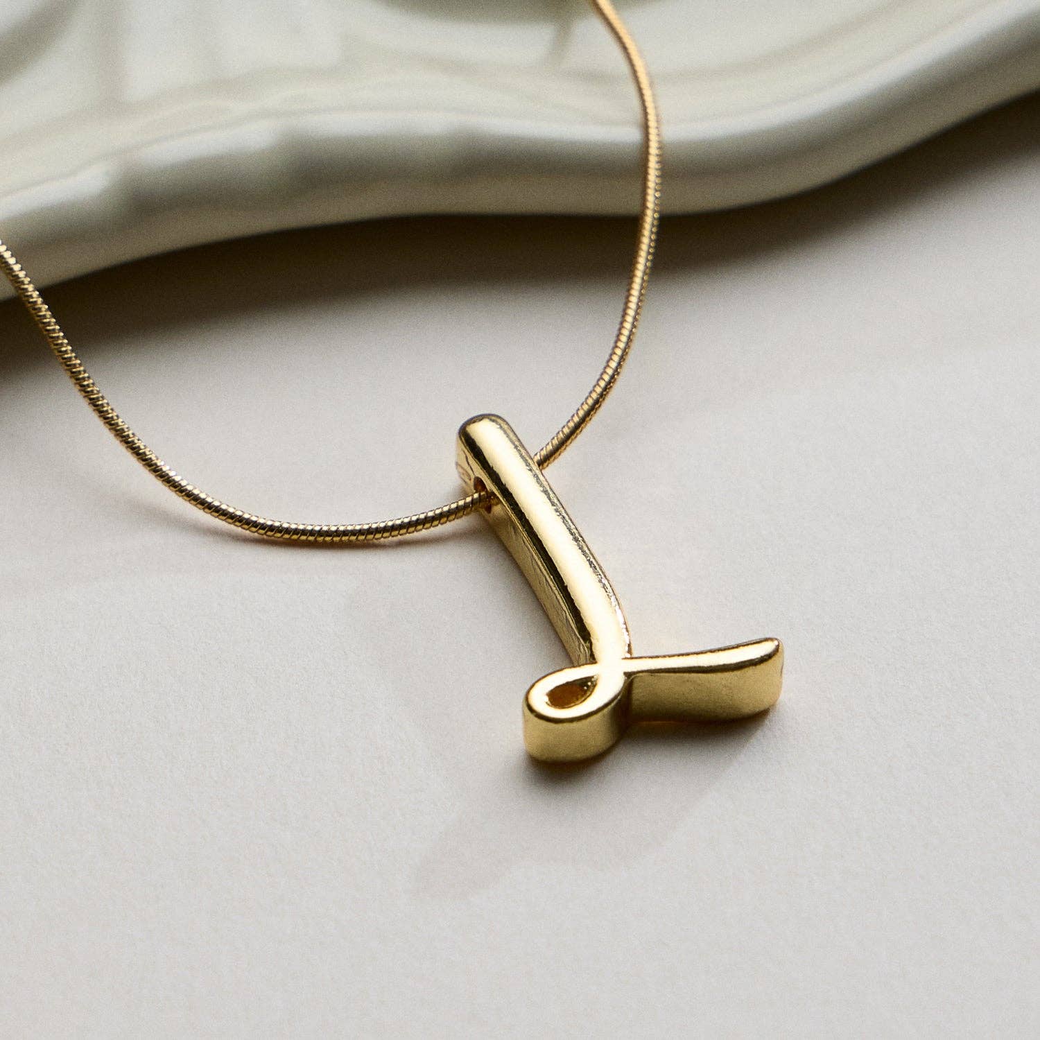 Frem - Wholesale Pendant/Charm Necklace - A Set of 16 Letters Gold Dipped Necklace – Gold & Silver Alphabet Charm Jewelry28