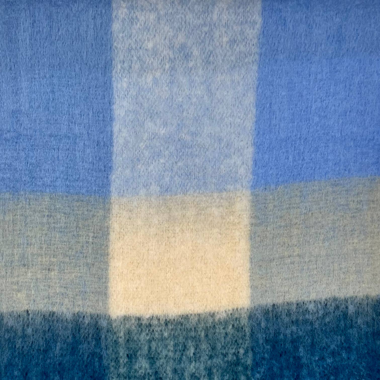 London Scarves - Vendita all'ingrosso Sciarpa - Donna - Sciarpa in morbido tessuto a quadri, 16 colori, rifinita con nappine9