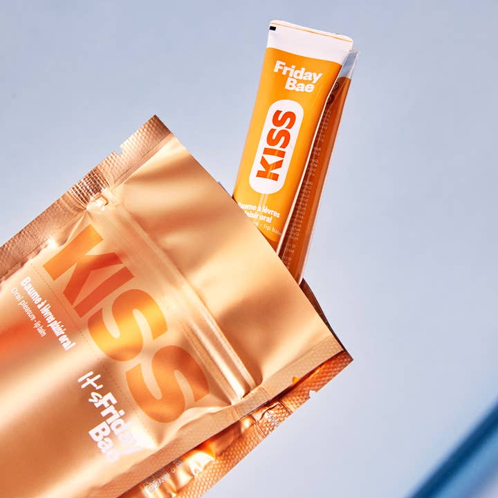 KISS - LIP BALM ORAL PLEASURE for wholesale by YESforLOV EU