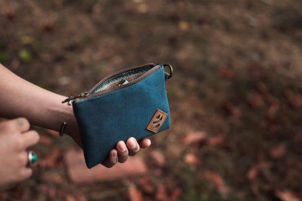 Revelry Supply - Wholesale Coin Purse - Women's - The Mini Broker Zippered Money Bag10