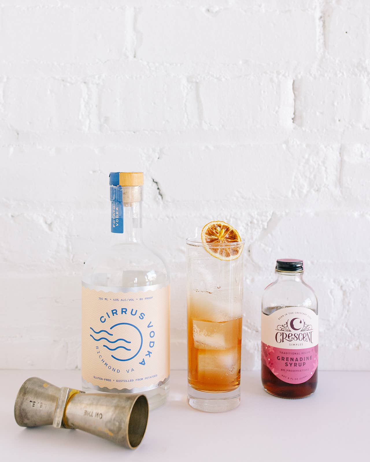 Crescent Simples - Wholesale Cocktail Mix/Syrup - Grenadine Syrup2