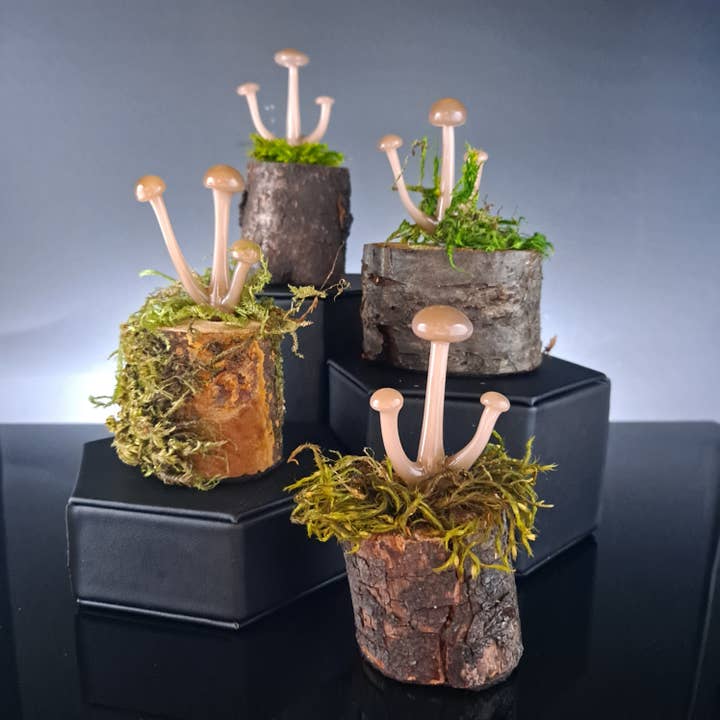 Mushroom Sculptures, Little Brown Mushrooms for wholesale by Sunshine Glass Gifts