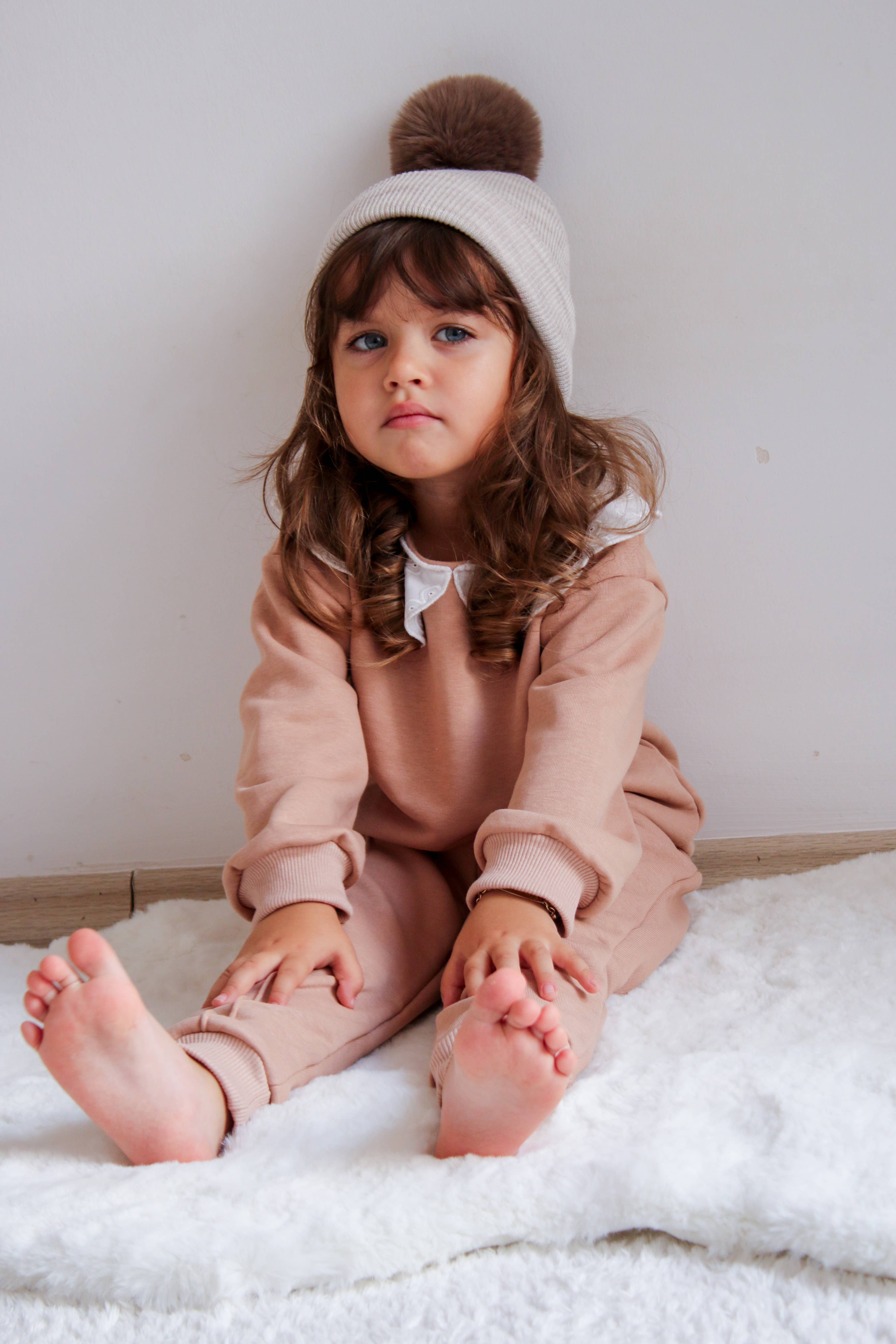 Vizon Single Pom Pom Baby/Kid's Marble Beige Beanie Hat 0-8 Years for wholesale on Faire2