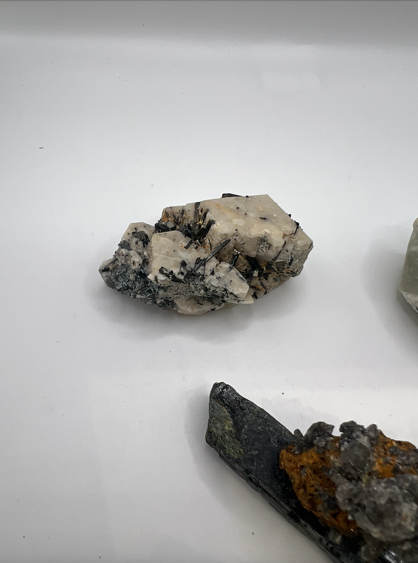 Oils and Auras - Wholesale Spiritual Stone/Crystal - Aegirine - Raw Crystal Stone1