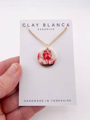 Godisröd Kina Stor Rund Hängsmyckeshalsband med guldtopp för wholesale av Clay Blanca