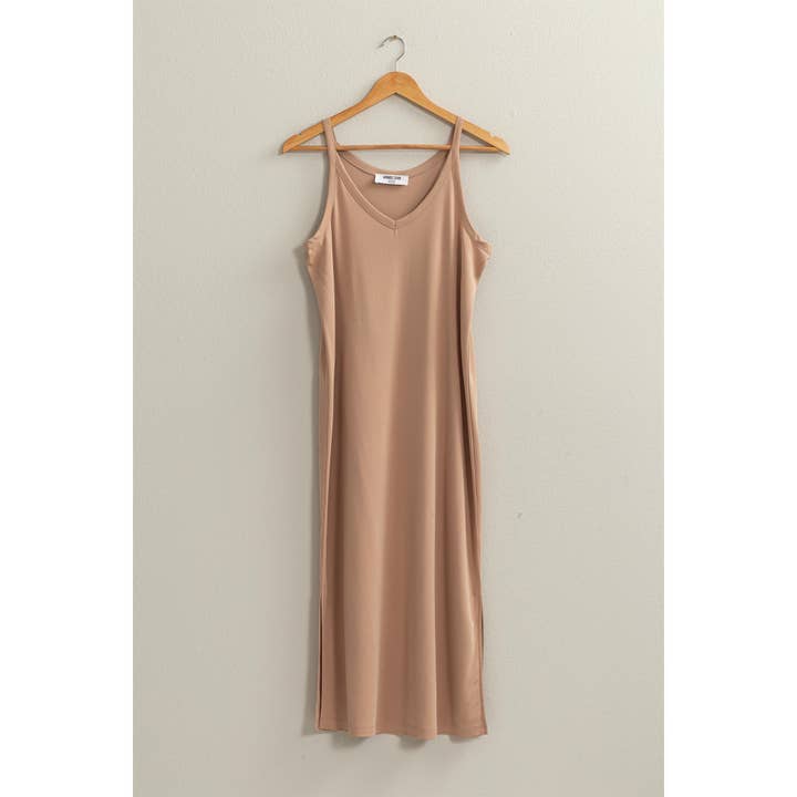HYFVE - Wholesale Dress - Women's - DZ24C269-Soft V-Neck Midi Dress