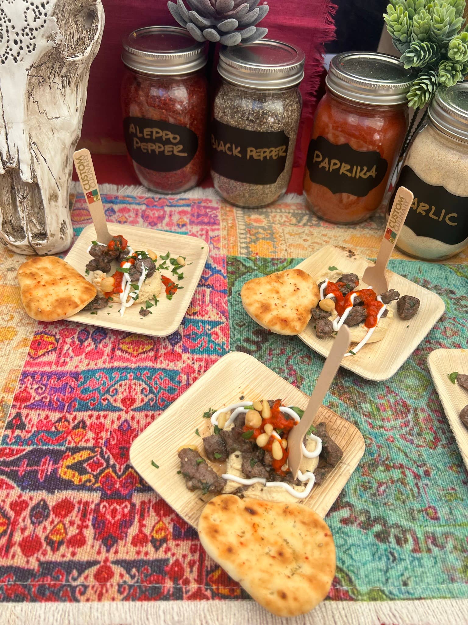 VerTerra Dinnerware - Wholesale Disposable Plate - 8" x 8" VerTerra Square Palm Leaf Plates8