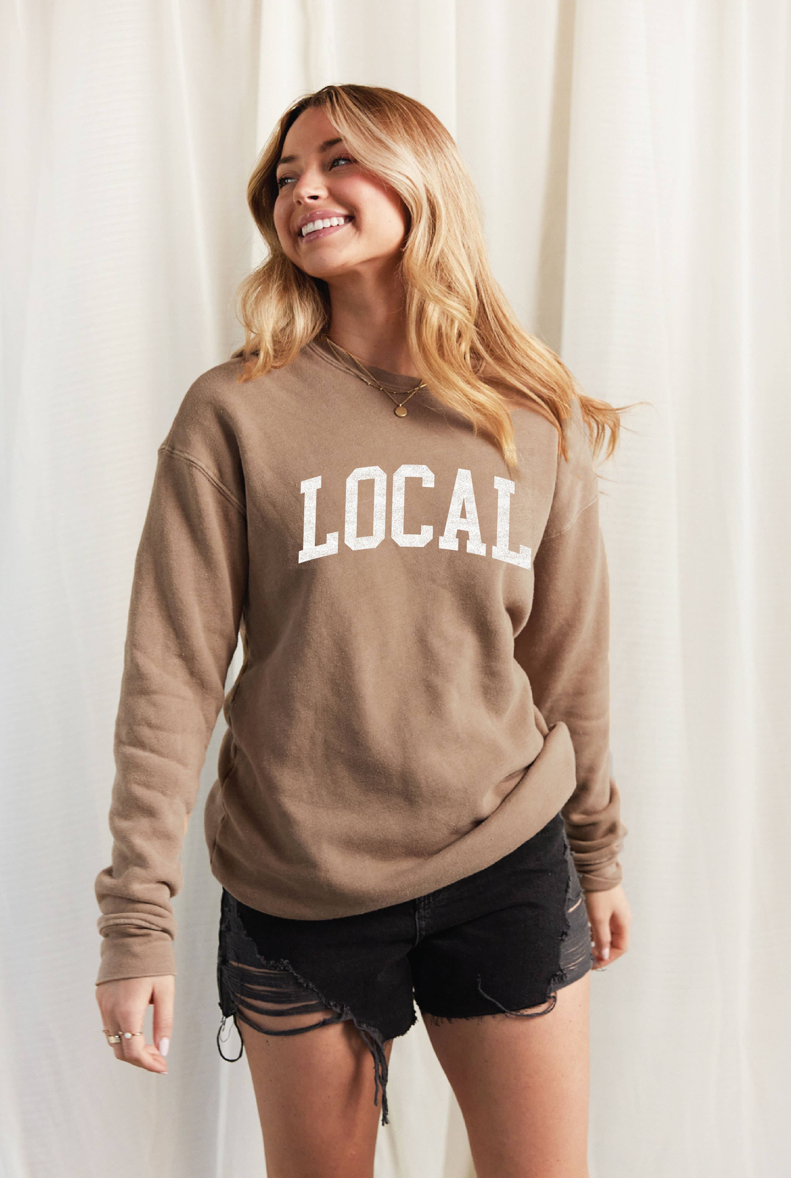 OAT COLLECTIVE – wholesale Graphic sweatshirt – Women’s – LOCAL  Mineral Washed Graphic Sweatshirt2
