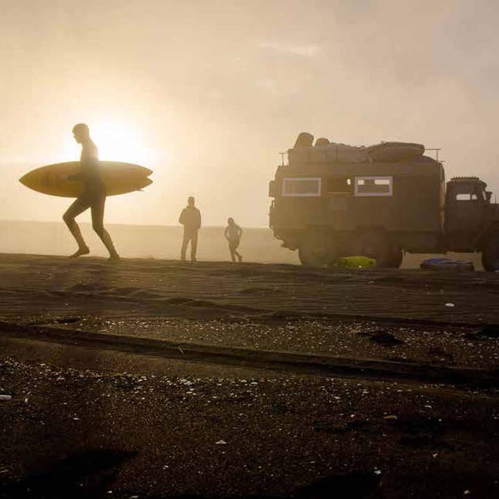 AMMO Books - Wholesale Book - Adult - Distant Shores: Surfing the Ends of the Earth