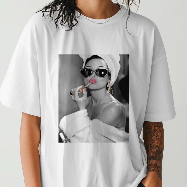 Walk By Faith - Wholesale Screen Printed T-Shirt - Women's - Audrey Hepburn / Lipstick Graphic Tee