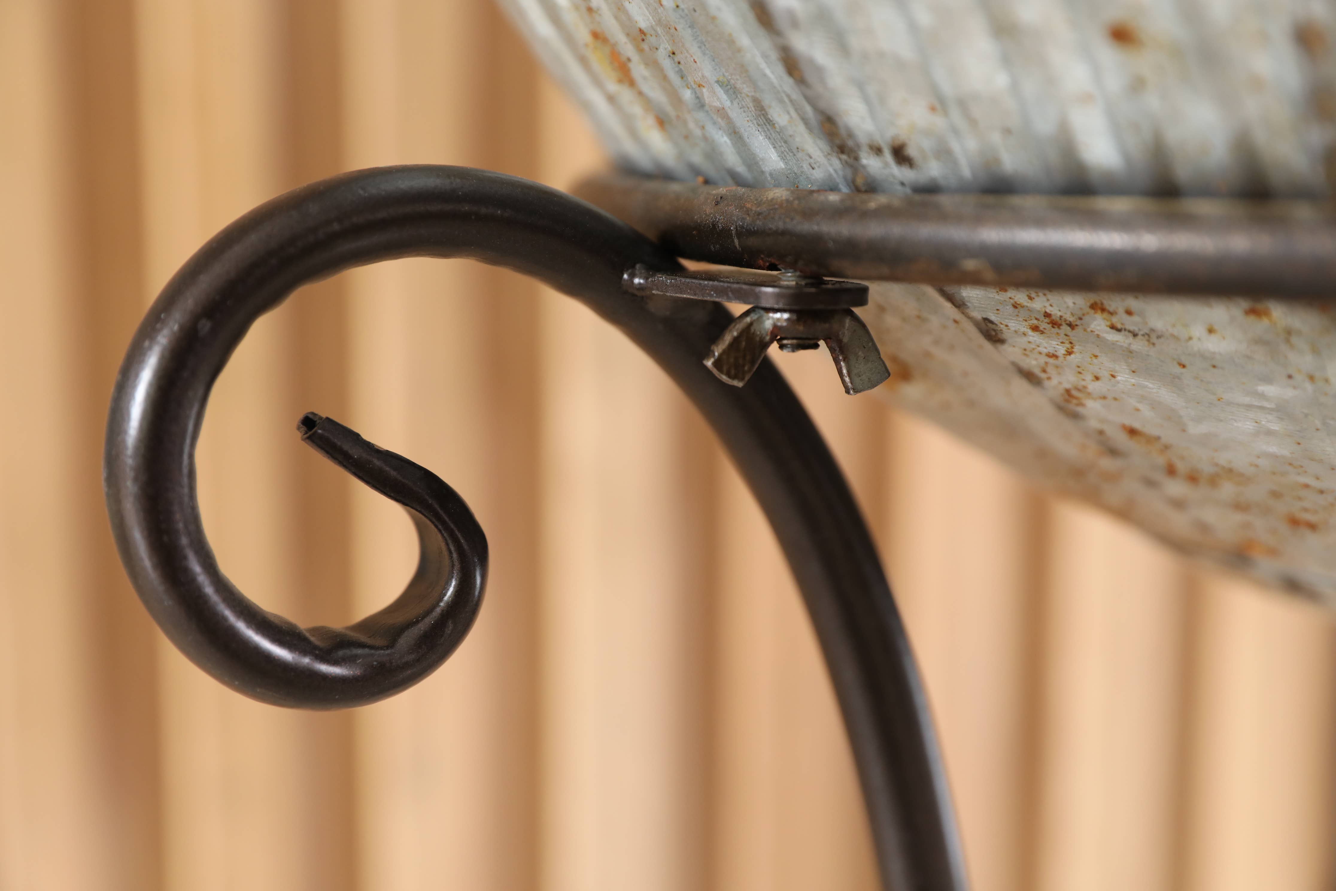 Quickway Imports - Wholesale Cooler/cooler bag - Galvanized Metal Beverage Cooler Tub with Stand3