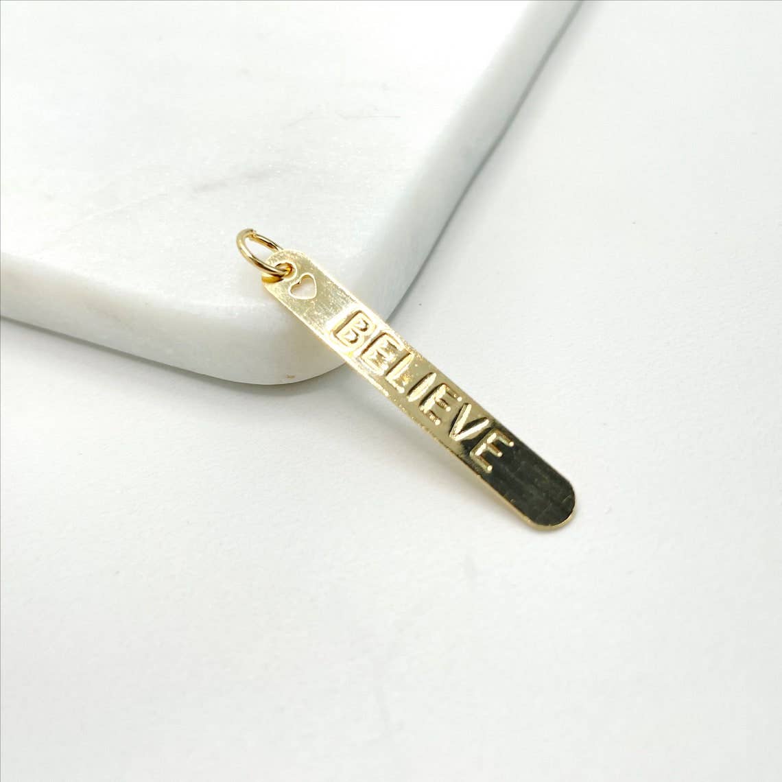 Luxus Accessories - Wholesale Individuele bedel/hanger - 18k Gold Filled Believe Description rechthoekige hanger3