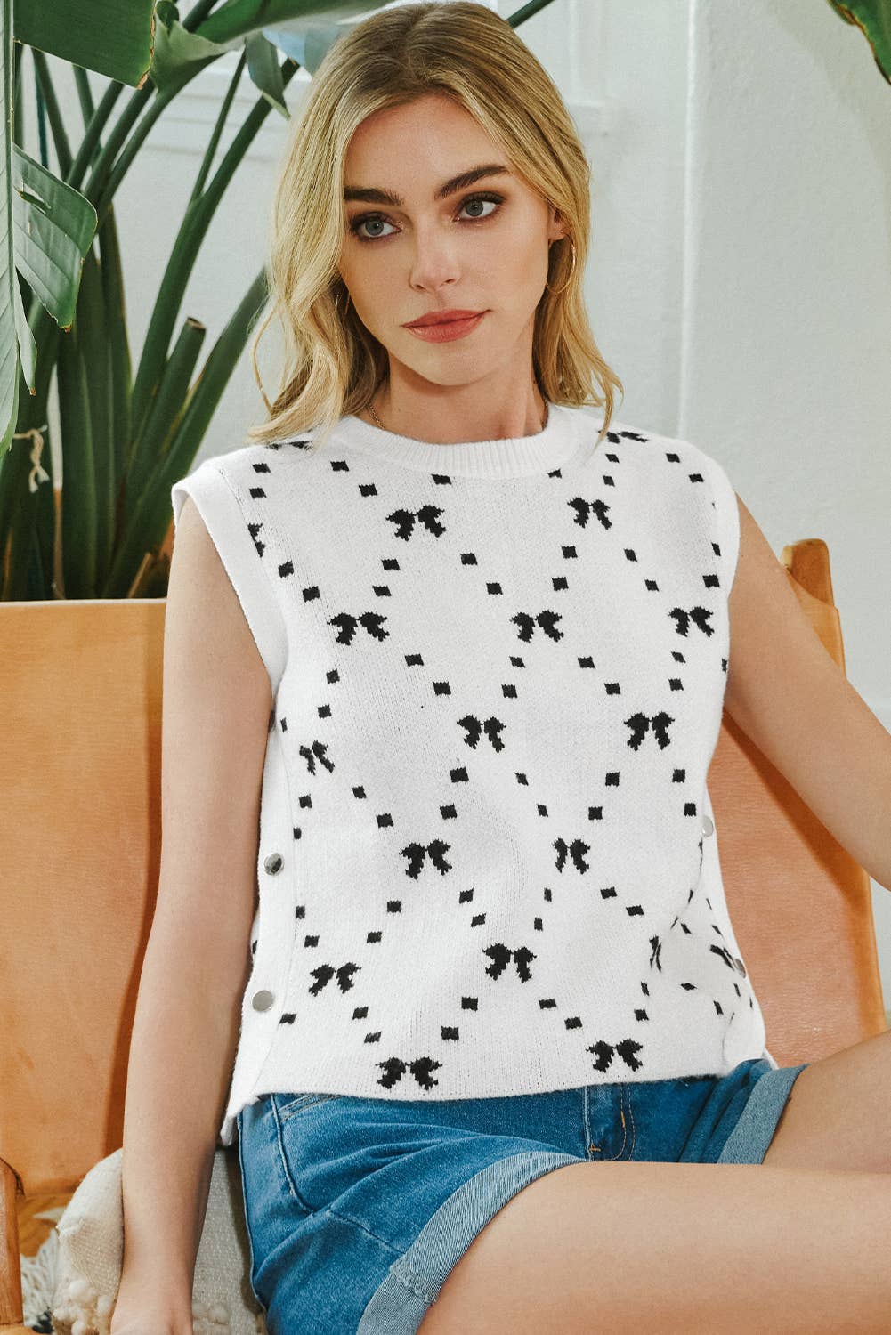 fashionworks - Wholesale Knit Sweater - Women's - Fashion-W Preppy Vibes Bow Print Zipped Collar Sweater Tee3