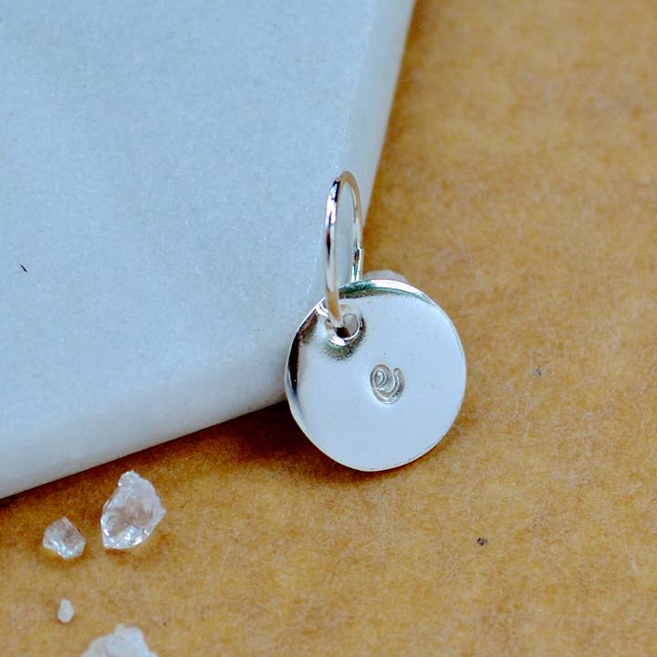 Foamy Wader - Venta al por mayor Abalorios/colgantes individuales - Set de abalorios con letra cursiva en minúscula, con letra cursiva, triple metal22