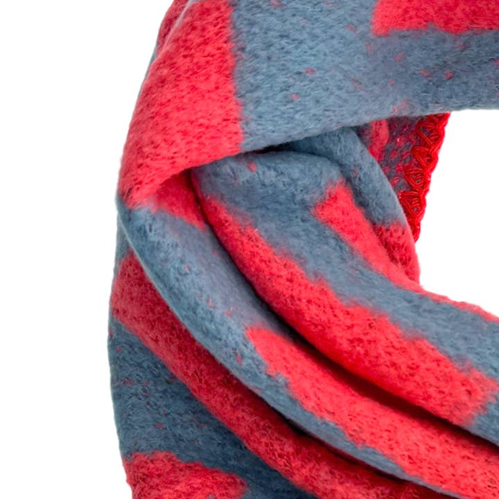 LOT83 - Wholesale Scarf - Women's - Scarf Nina Zigzag Coral Jeans1