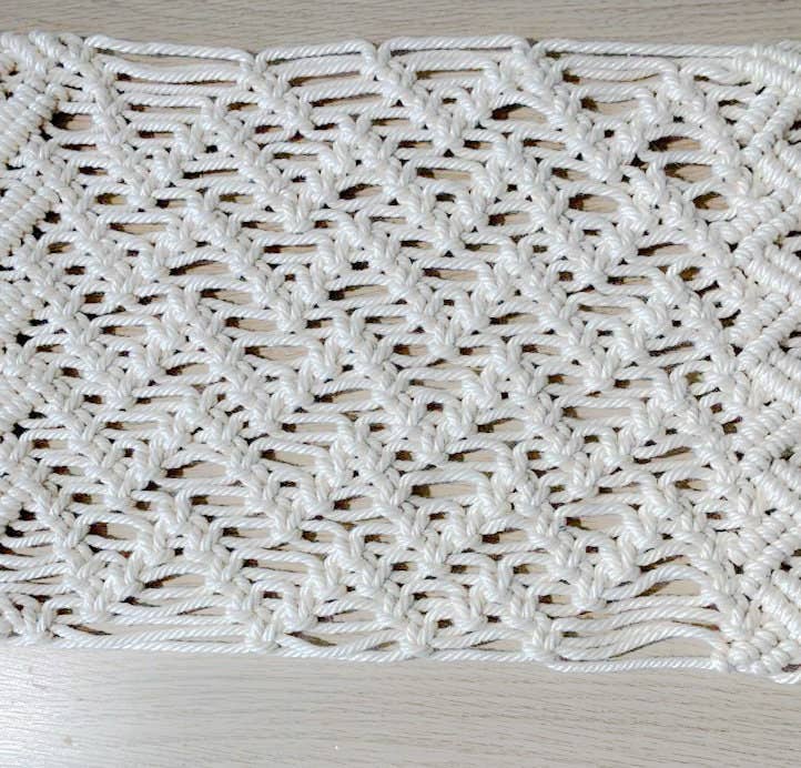 Knotting Studio - Vendita all'ingrosso Runner - Runner da tavolo in macramè fatto a mano | 5,7 piedi di lunghezza | Decorazione da tavolo | Tappetino da collocamento | Regalo6