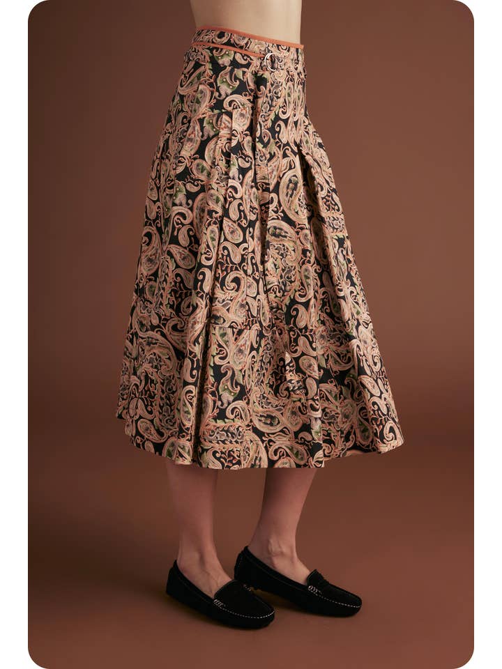 Black Multi Posh Paisley Printed Contrast Binding Top for wholesale on Faire9