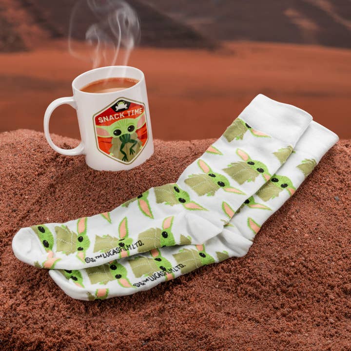 The Mandalorian The Child Mug and Socks Set HOMEV2 for wholesale by Paladone UK