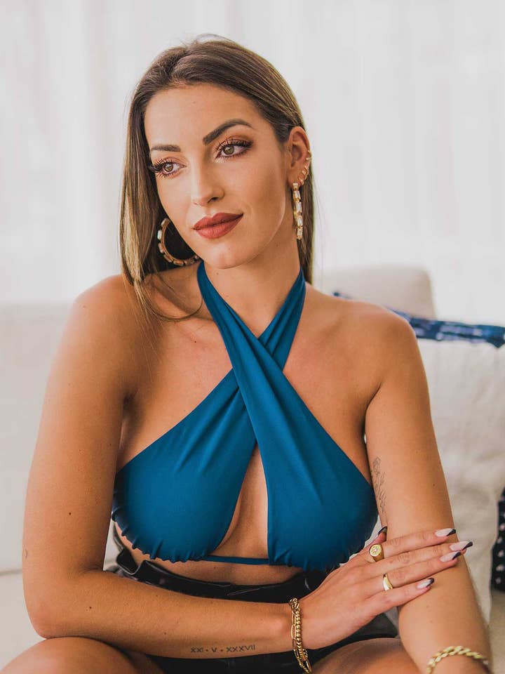 Top versátil con nudo en el cuello - Edición limitada para venta al por mayor de Ekena Bay - Swimsuits