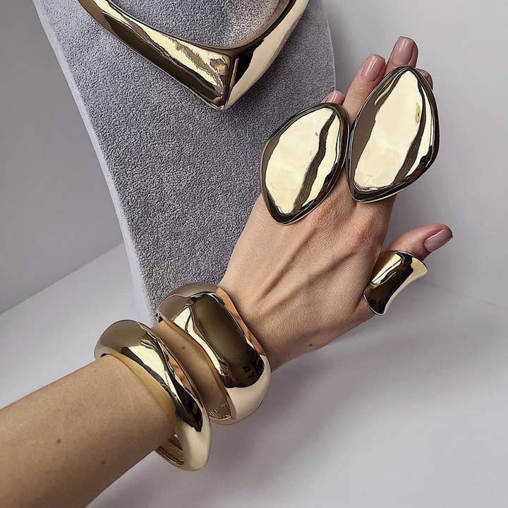 NEW FASHION TREND PERSONALIZED ALLOY BRACELET_CWMM3121 for wholesale by ACCITY