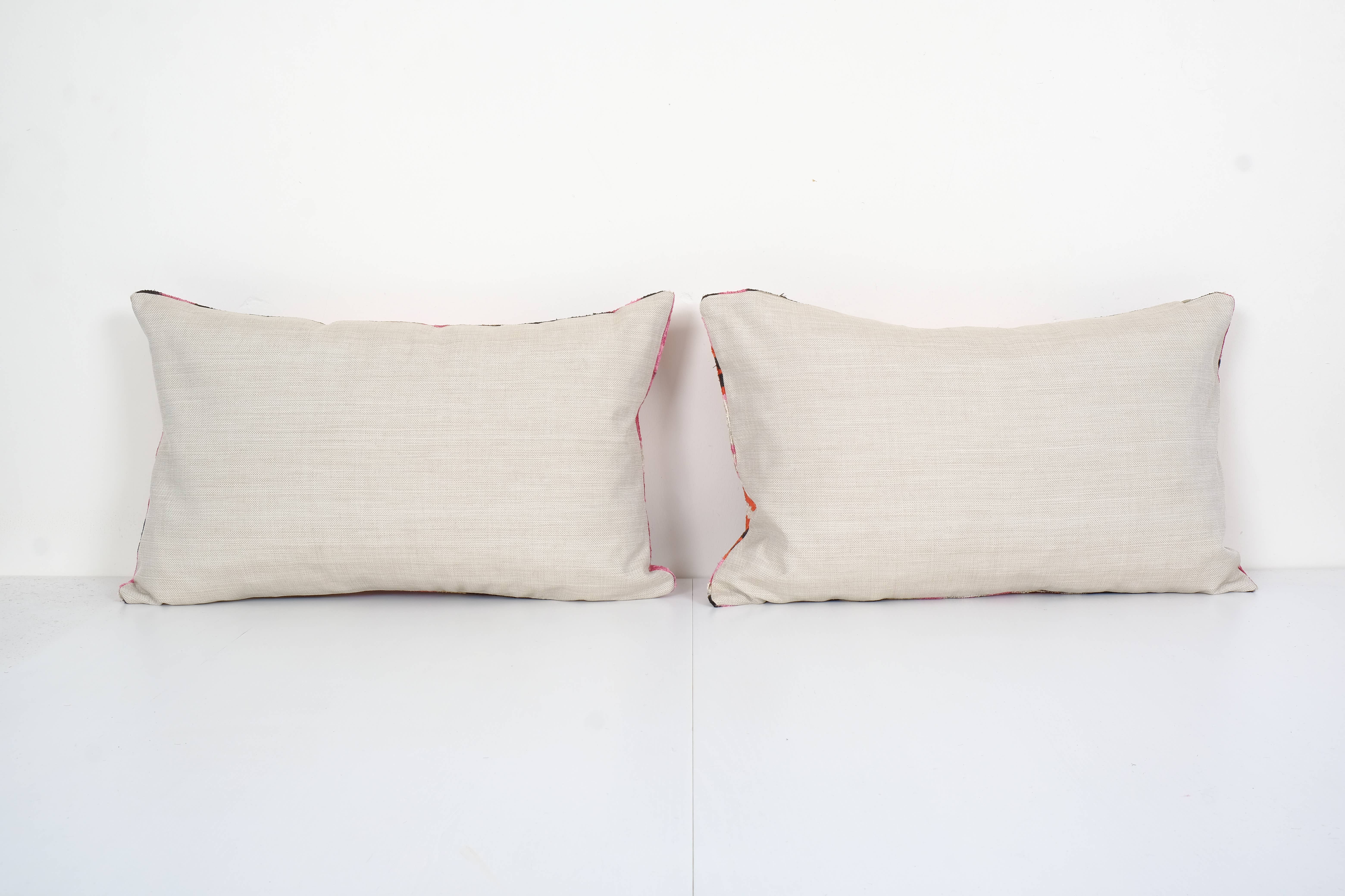 Vintage Pillows Store - Wholesale Decoratief kussen - Roze zijden Ikat fluwelen kussen, set van twee kleurrijke fluwelen3