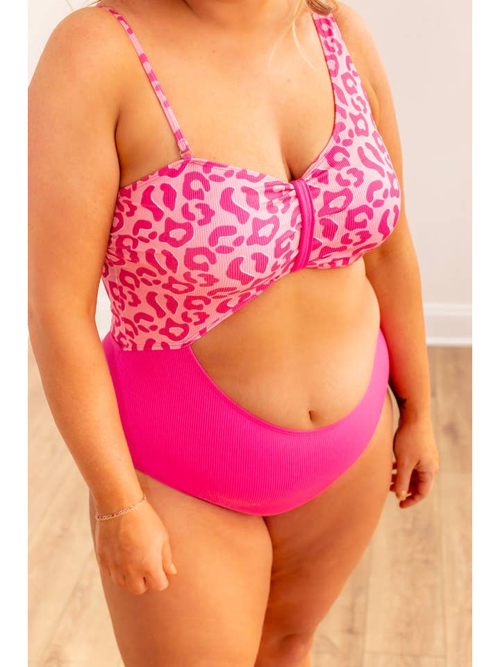 Rose Léopard Rose Une Pièce en vente sur Faire1