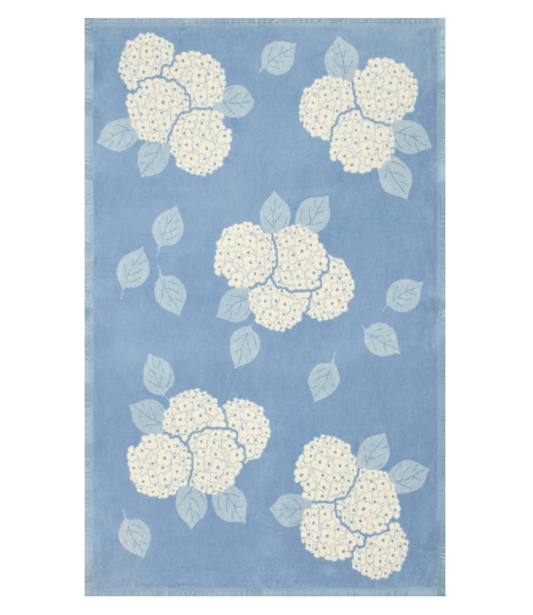 ChappyWrap - Wholesale Throw Blanket - Hydrangeas Bluebell Blanket10