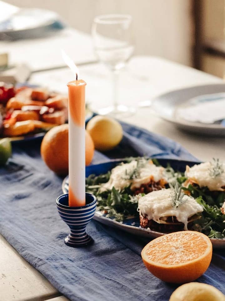 ORANGE DIP DYE DINNERKERZEN - 3er-Pack für den Großhandel von Cornish Glow