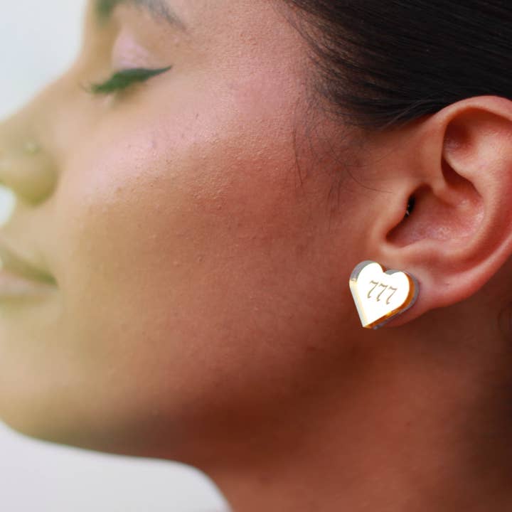 Ängel Number Studs för wholesale av LUNA & SAYA