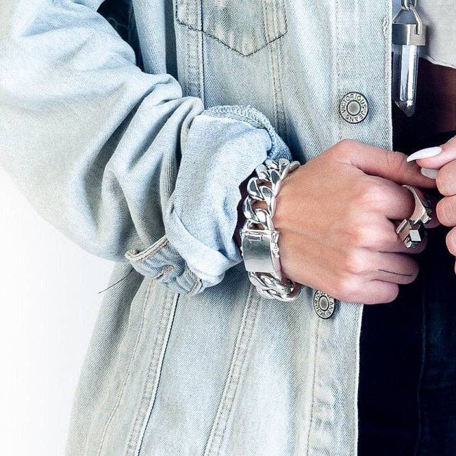 JUNGLE TRIBE – wholesale Länkar och kedjearmband – Tjock kubansk länk Silver kedja armband