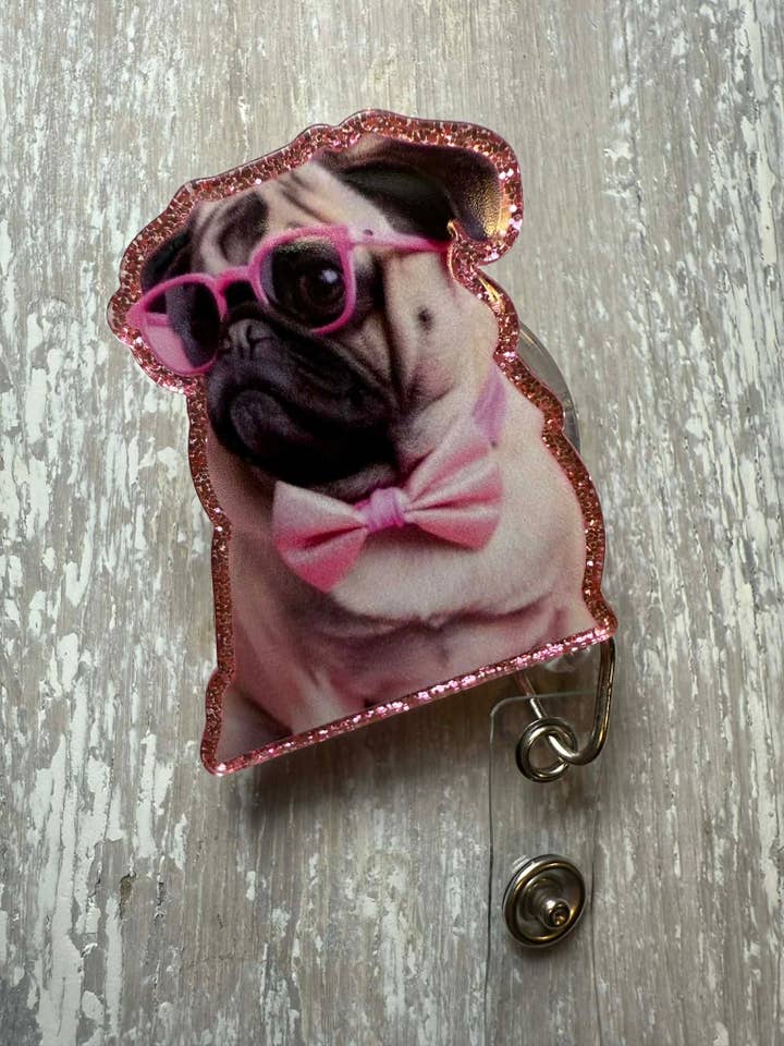 Distintivo ReeL Tanto Amore Carlino per la vendita all'ingrosso da parte di The Wild Poppy