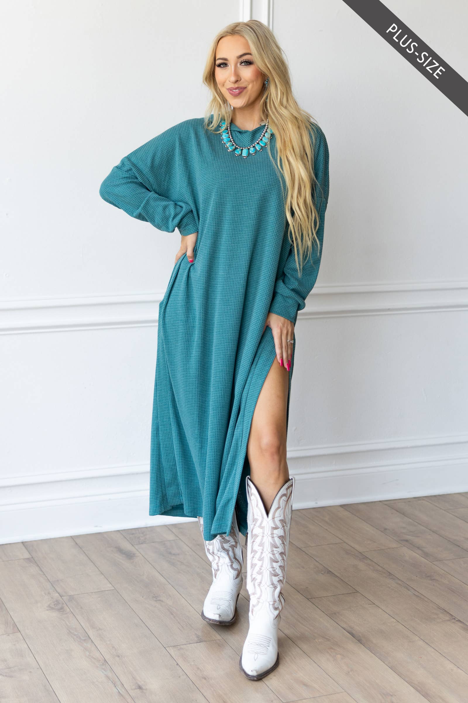 Dear Scarlett - Wholesale Dress - Women's - PLUS SIZE Waffle Knit Thermal Duster4